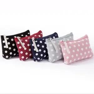 사각 땡땡이 파우치 소품 화장품 수납 소지품 가방 (WFKALAD)