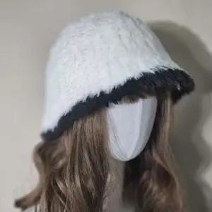 부드러운퍼투톤버킷햇 털벙거지모자(화이트)