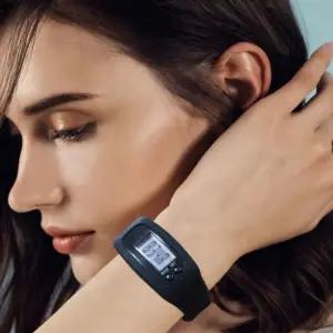 J2K 만보기 시계 디지털 만보계 실리콘 팔찌 칼로리 방수