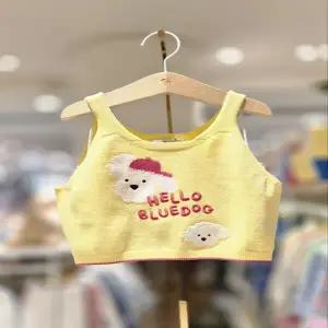 [블루독베이비 10] 26SS 신상(YE) 헬로 도기 니트베스트A (4611422001)