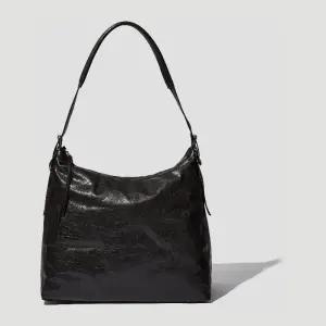 페이퍼 럭스 가죽 벨티드 호보백 BG0189 LL0108 BR490