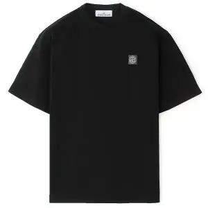[스톤아일랜드]26SS 스톤 워싱 가슴패치 반팔티 블랙 L1S152100030 S0115 V0029