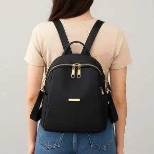 리빙드포레 세련된 중년여성용 블랙 골드포인트 백팩 엄마백팩