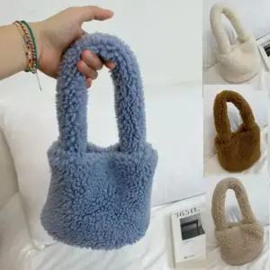 뽀글이손목가방 여성 뽀글이 미니 핸드백 1P 데일리 토트백 손가방