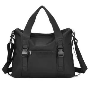 쿨샵 남성 캐주얼 크로스백 다용도매칭 숄더백 깔끔한 블랙백 힙색