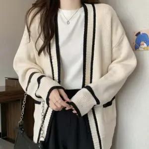 크롭가디건 여성 노버튼 주머니 카라 배색 두툼한 니트 롱 가디건