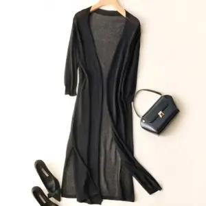 직장인사무실가디건 가디건 여성 여행 홈웨어룩 로브 신혼 여름 휴양지룩