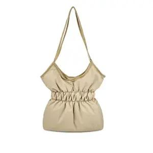 패딩 숄더백 여성 주름 패션 가방 베이지브라운 (WFKI735)