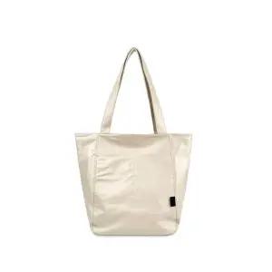 데일리 빅 가죽 숄더백 빈티지 가방 여성 아이보리 (WFKI77T)