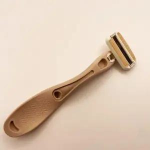 WL 일본 GA0130 바디 면도기(본체 + 추가교체날) WFLR0O3