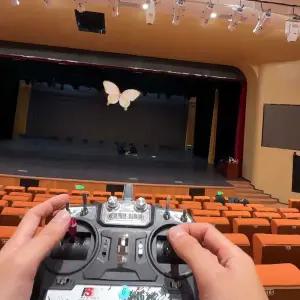 조명 움익이는 나비 웨딩홀 소품 나비드론 원격제어