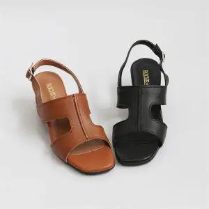 [오노마] ONM 가죽 스트랩샌들 엄마신발 여름 데일리슈즈 절개라인 (S8532503)