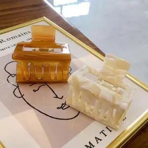 [셀러허브]여자 올림머리 럭셔리 호피 악어핀 집게핀 (S19285947)