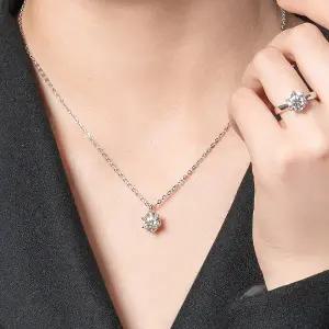 [로이드](마산점)18K 2캐럿 6프롱 다이아몬드 목걸이 LND24011D