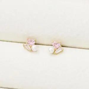 [셀러허브]여자 하트 10대 쁘띠 큐빅 귀여운 분홍 귀걸이 (S23461720)