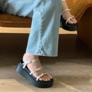 여자 여름 가벼운 버클 스트랩 플랫폼 통굽 샌들