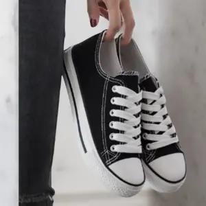 남녀공용 커플스니커즈 레이스업 운동화
