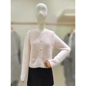 갤러리아 [케네스레이디](E509) 날개사 라운드넥 가디건 (EKCDPK0100)