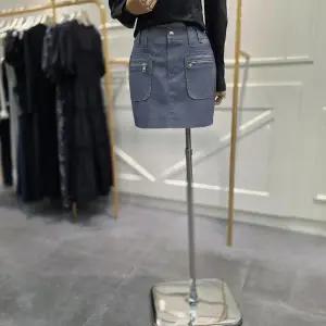 [에고이스트]지퍼 포인트 슬림 미니 스커트 EQ4WS962GE_CA