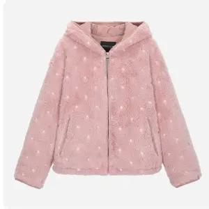 [써스데이아일랜드](T258MLT236W)플라워 자수 후드 퍼 점퍼