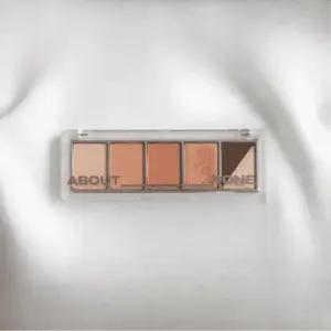어바웃톤 리턴 투 베이직 섀도우 팔레트 피치브리즈 8호