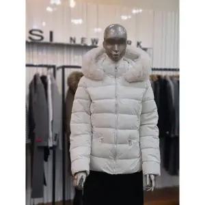 제시뉴욕 세이브존05 후드넥 패딩점퍼 BFW5SNEJ9630