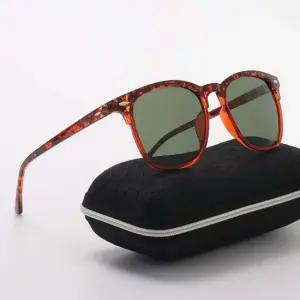 초경량 패션 편광 선글라스 남자 여자 레오그린