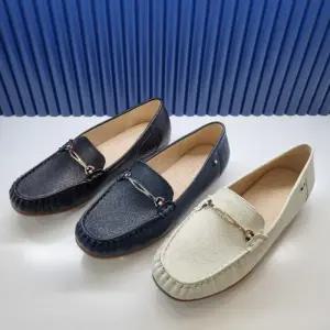 엘칸토 M백화점 발등장식 몰드창여성로퍼 발등장식 양가죽 몰드창 여성로