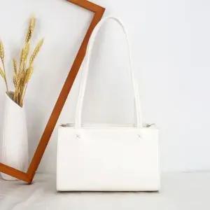 여성 정장 핸드백 숄더백 출근 가죽 가방 아이보리 (WFK9AIL)