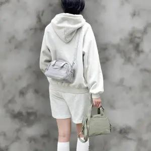 [다잇템] 여성 스트랩 바스락 크로스백 자크 스트리트 패션 토트백