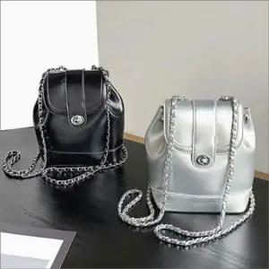 미니백팩 인조가죽 실버 블랙 체인가방 페이크레더 여자