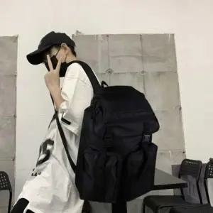 (선택 블랙)백팩 빅사이즈 가벼운 빅포켓 여행 백팩 여행 배낭 워크샵 빅사이즈 용가방여학생 스타일 새학