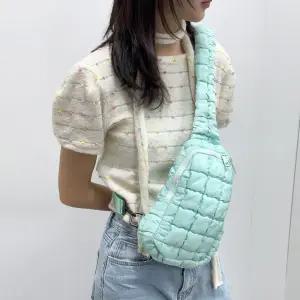 BR_8123 슬링백 패딩가방