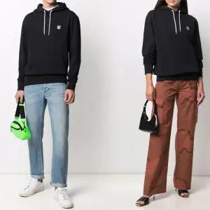 21FW  GU00335KM0002 그레이 폭스 헤드 후드 티셔츠