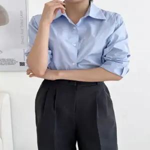 여성 4컬러 베이직 스탠다드핏 세미크롭 남방 셔츠