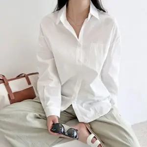 여성 하늘하늘 실루엣 오버핏 린넨 남방셔츠 블라우스