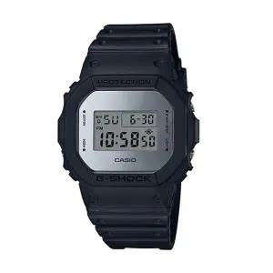 [신세계라이브쇼핑]지샥 DW-5600BBMA-1 남성 스퀘어 우레탄 전자 시계