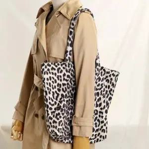 신상 인기 쇼퍼백 호피 에코백 데일리 여성 가방 여성핸드백