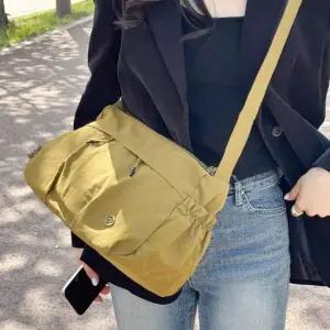 에스엔 9737 여성 캐주얼 크로스백 데일리크로스백