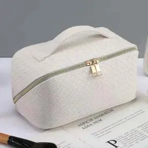 여성 고급스러운 체크 무늬 화장품 대용량 파우치가방 파우치