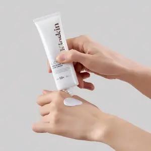 키오스킨 엘시스테인 멜라케어 라이트 업 선크림 SPF50+ 50ml 1개