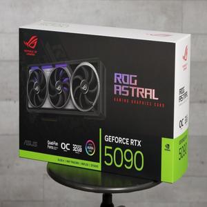 티노식 ASUS ROG Astral 지포스 RTX 5090 32GB GDDR7 OC 에디션 게이밍 09UJHHJ