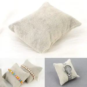 시계진열대 스크레치 방지쿠션 시계 팔찌 보관 쿠션 손목시계보관 시계진열대