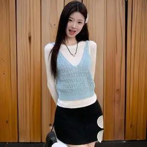 여성 브이넥 세미크롭 니트 조끼 레이어드 뜨개 원단