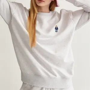 [후아유]스티브 자수 맨투맨(노기모) (WHMWD1218U-T)