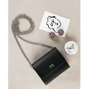 미니 사각 크로스백 크로스백 숄더백 데일리백 심플백 학생가방 사각 하객룩 숄더백