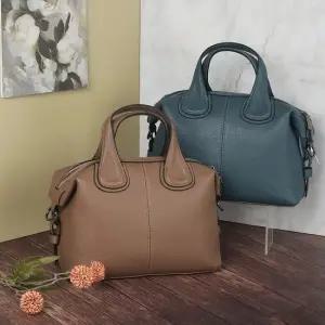 60 70 중년 엄마 교회가방 정장토트백 여자토트백 데일리백 손목가방 여자직장인가방