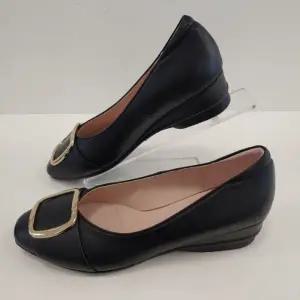 [에스콰이아]에스콰이아 홈플러스몰14 라운드 스퀘어 토 컴포트 펌프스 PFCFHP537BK (11015758)