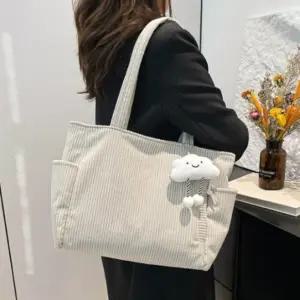 여자 캐주얼 코듀로이 구름키링 사각 포켓 토트백