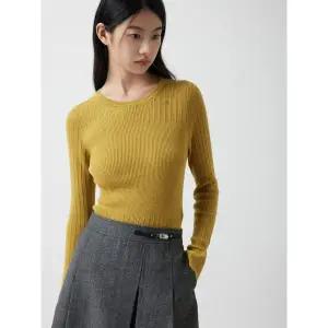 [ZOOC](광주신세계)라운드 넥 레귤러핏 니트 탑 Z254KSK103